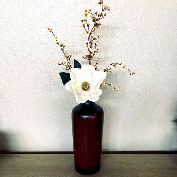 Magnolia Floral Blossom Ceramic Vase Arrangement - Picture 1 of 6